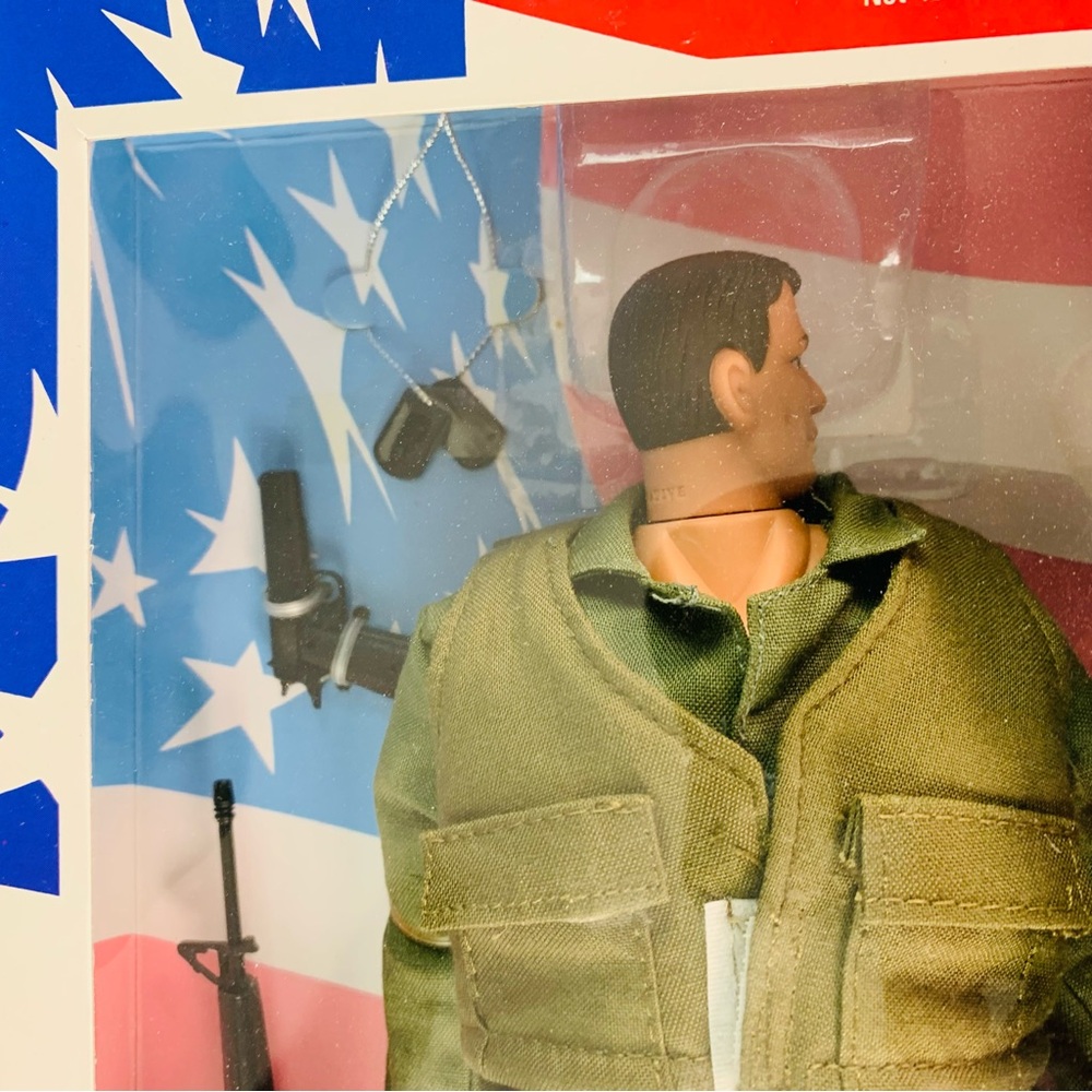 U.S. Serviceman Memorial Collection Action Figure. Vietnam War 1961-1975. - Picture 10 of 10